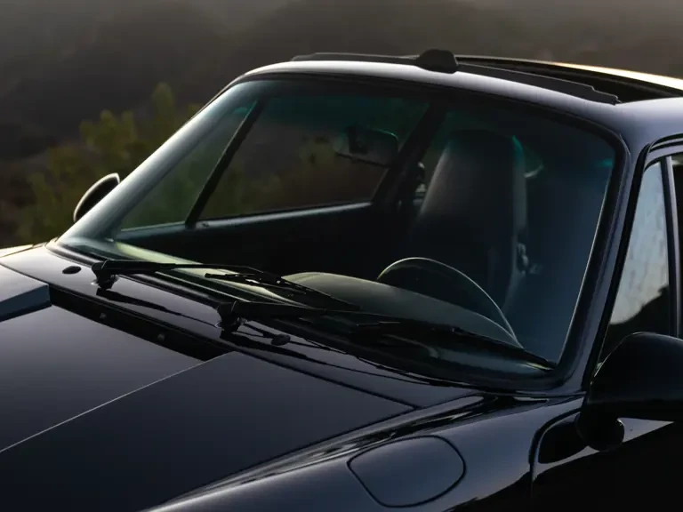 1994 Porsche 964 Turbo - Image 28 of 31