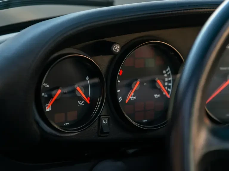 1994 Porsche 964 Turbo - Image 13 of 31