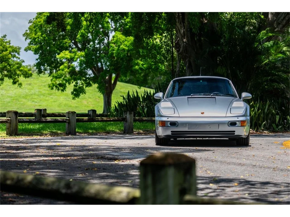 1994 Porsche 964 Turbo - Image 11 of 31