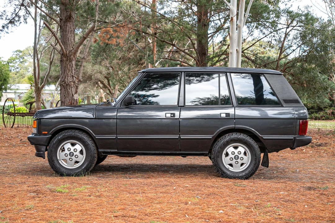 1994 Land Rover Range Rover Classic - Image 17 of 31