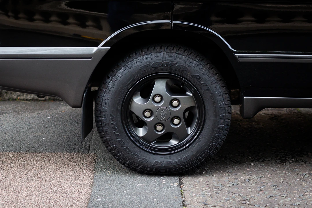 1994 Land Rover Range Rover Classic - Image 7 of 31