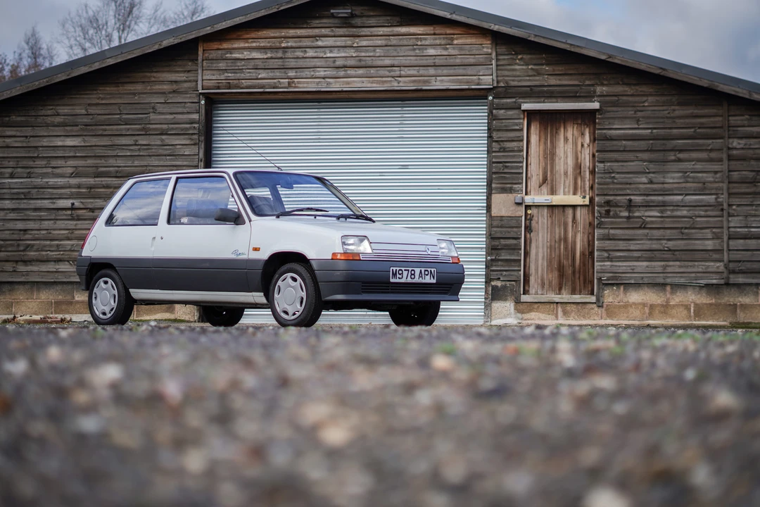 1994 Renault 5 - Image 14 of 31