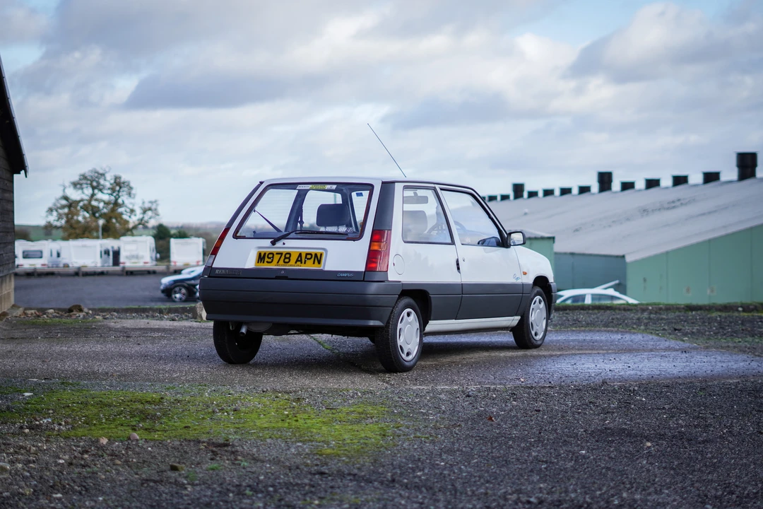 1994 Renault 5 - Image 16 of 31