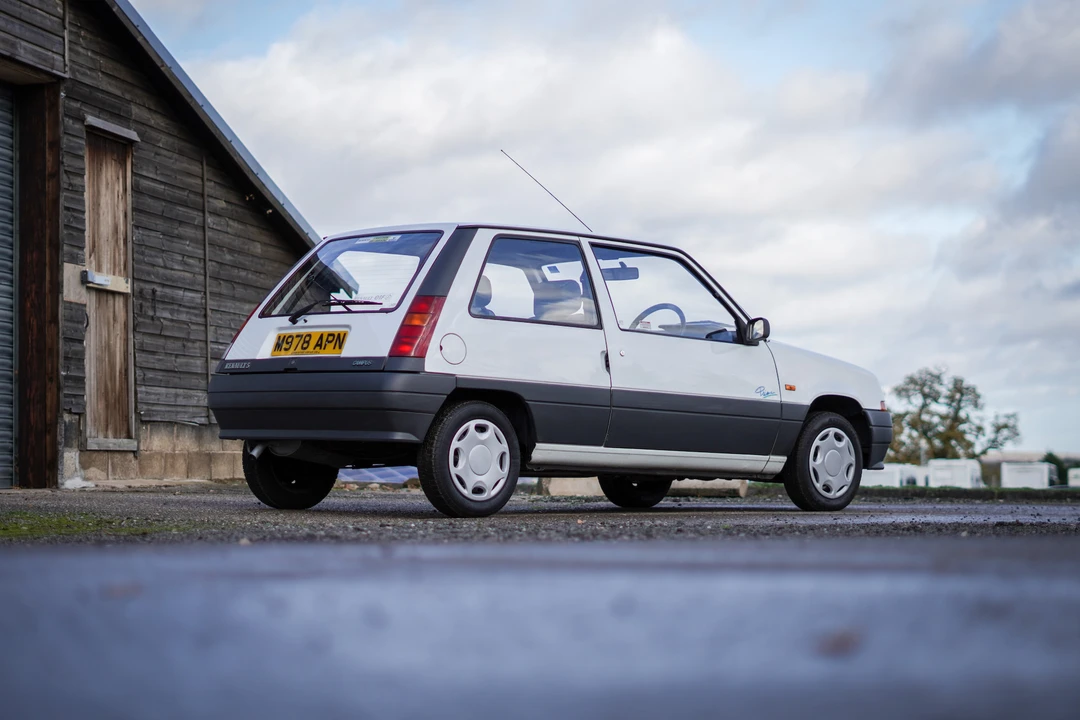 1994 Renault 5 - Image 18 of 31
