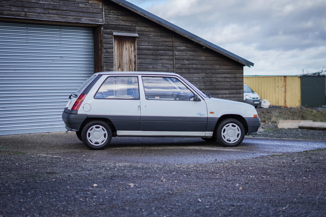 1994 Renault 5 - Image 19 of 31