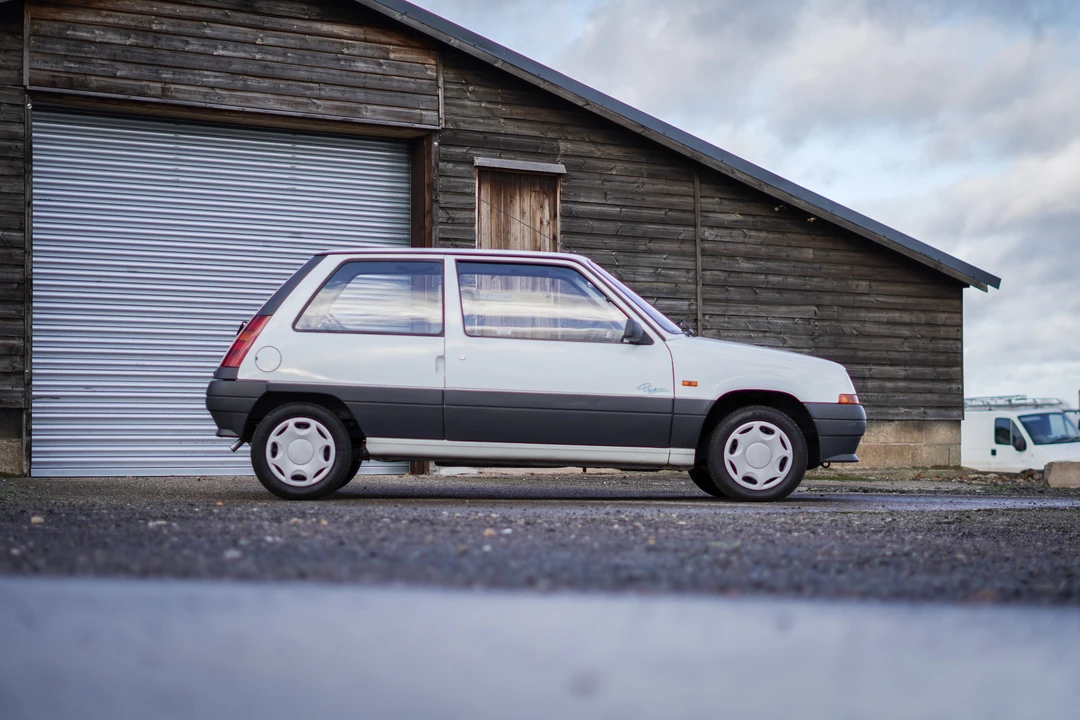 1994 Renault 5 - Image 20 of 31