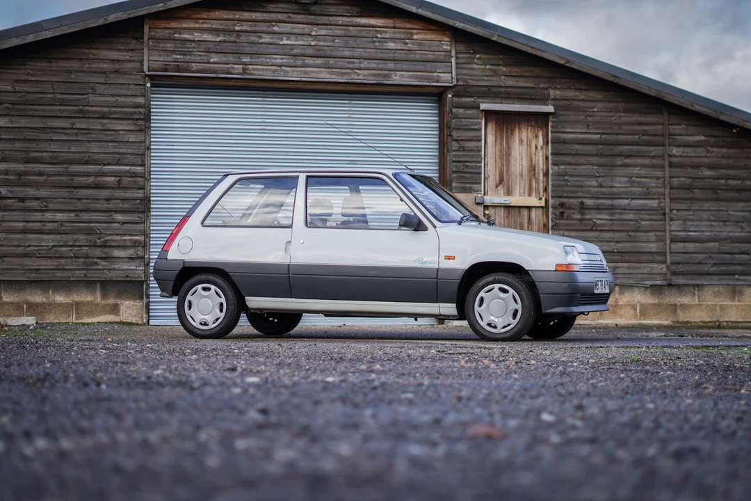 1994 Renault 5 - Image 22 of 31