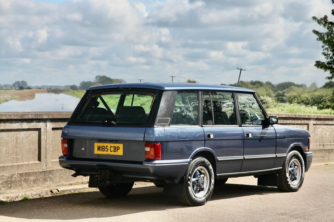 1994 Land Rover Range Rover Classic - Image 10 of 30