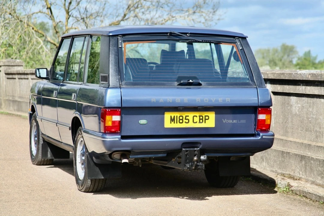 1994 Land Rover Range Rover Classic - Image 17 of 30