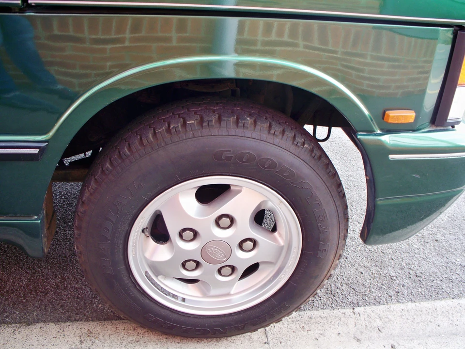 1994 Land Rover Range Rover Classic - Image 12 of 27