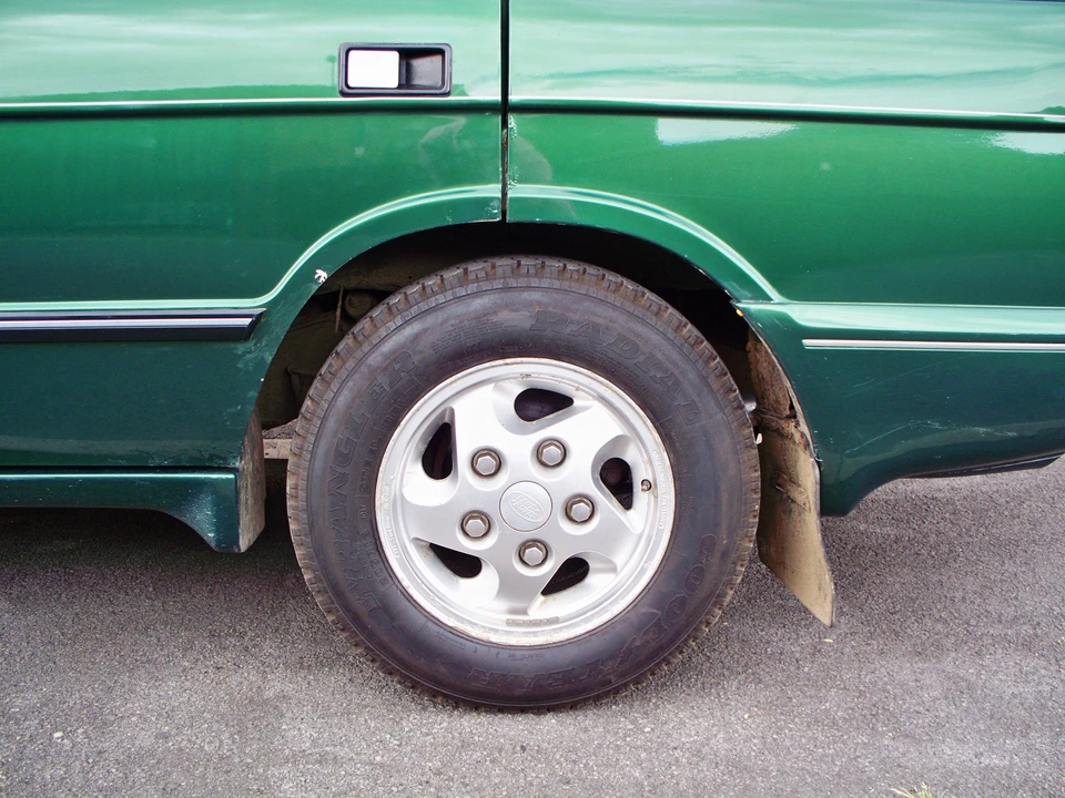 1994 Land Rover Range Rover Classic - Image 14 of 27