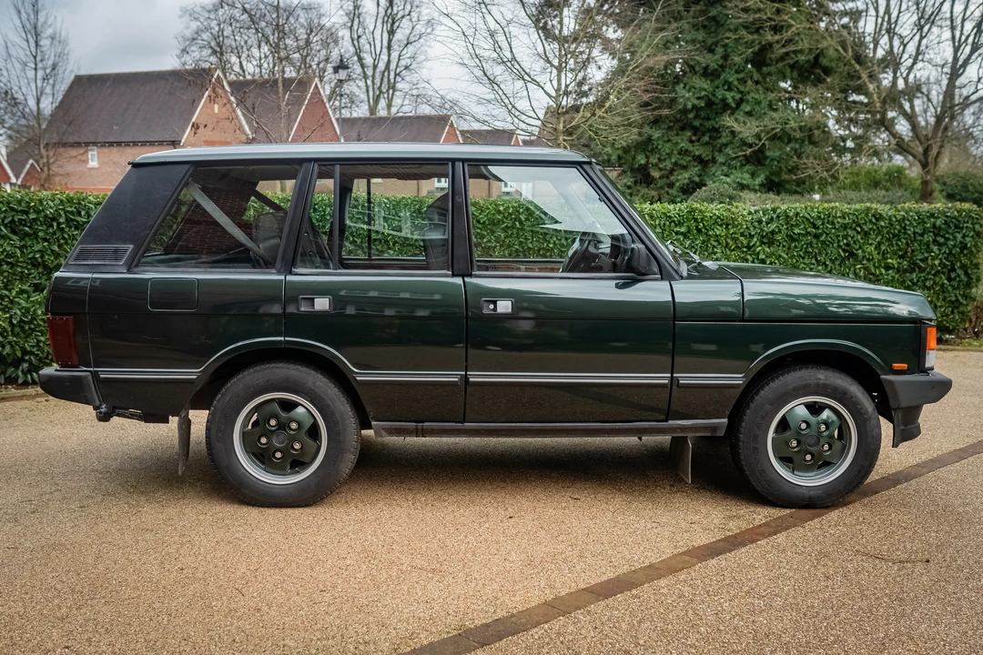 1994 Land Rover Range Rover Classic - Image 6 of 31