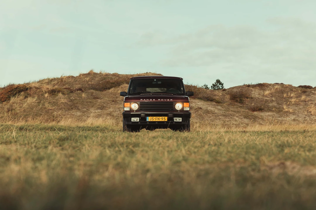 1994 Land Rover Range Rover Classic - Image 11 of 31