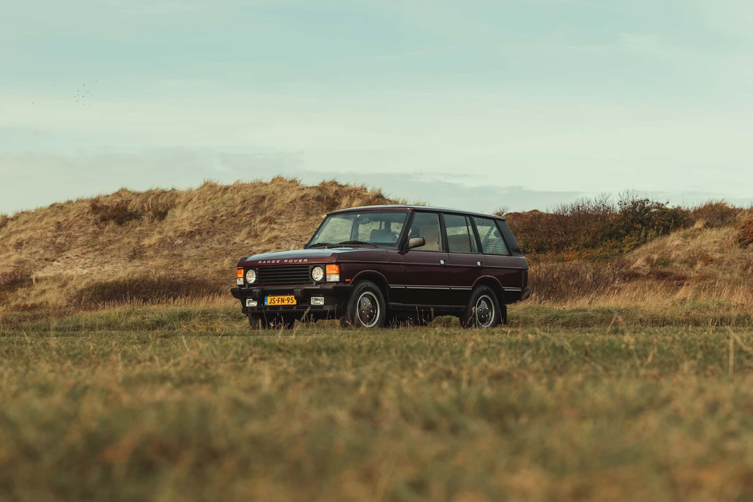 1994 Land Rover Range Rover Classic - Image 13 of 31
