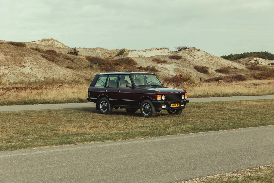 1994 Land Rover Range Rover Classic - Image 9 of 31