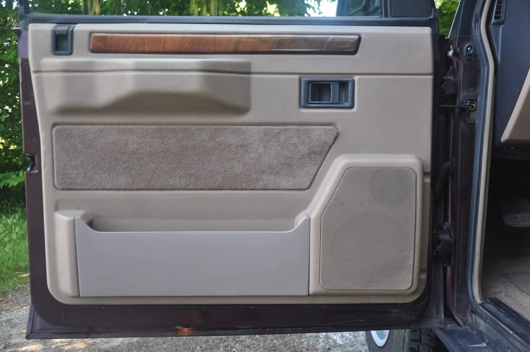 1994 Land Rover Range Rover Classic - Image 18 of 31