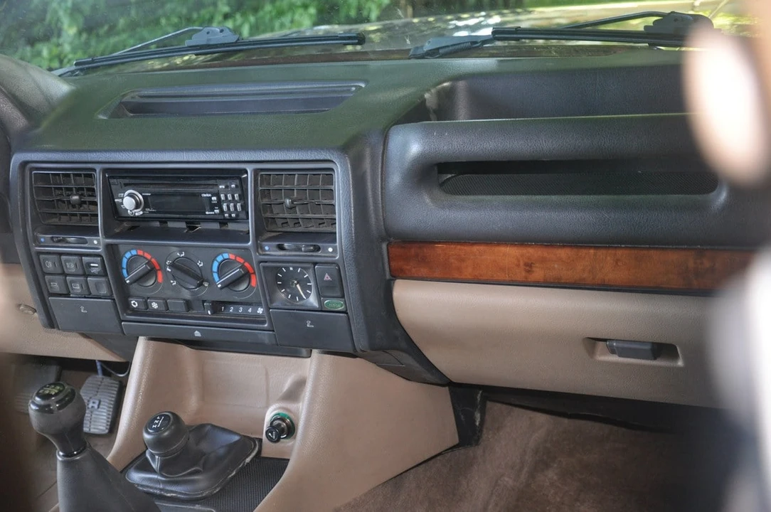 1994 Land Rover Range Rover Classic - Image 26 of 31