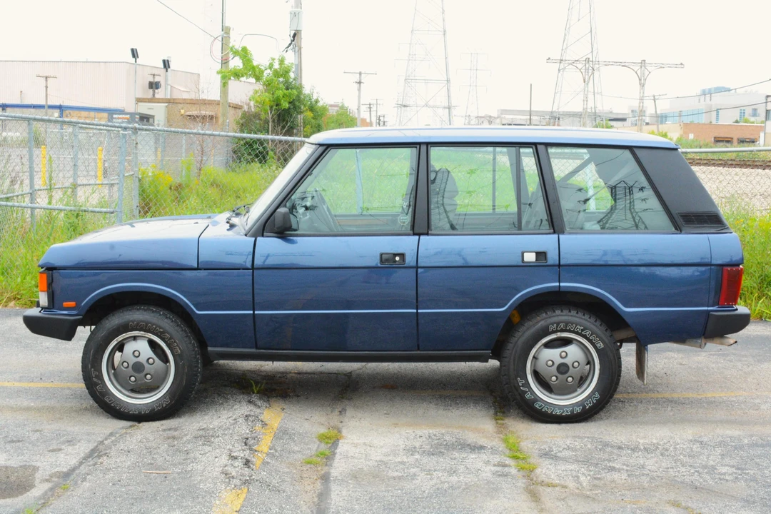 1994 Land Rover Range Rover Classic - Image 3 of 5