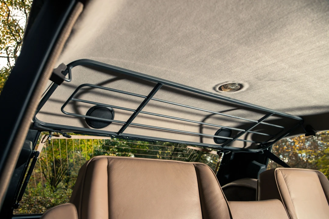 1994 Land Rover Range Rover Classic - Image 6 of 25