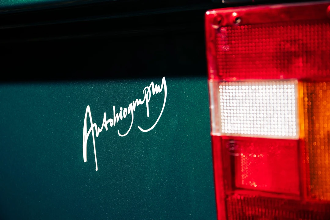 1994 Land Rover Range Rover Classic - Image 20 of 25