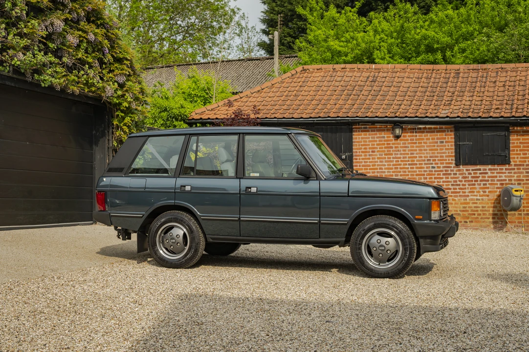 1994 Land Rover Range Rover Classic - Image 17 of 31