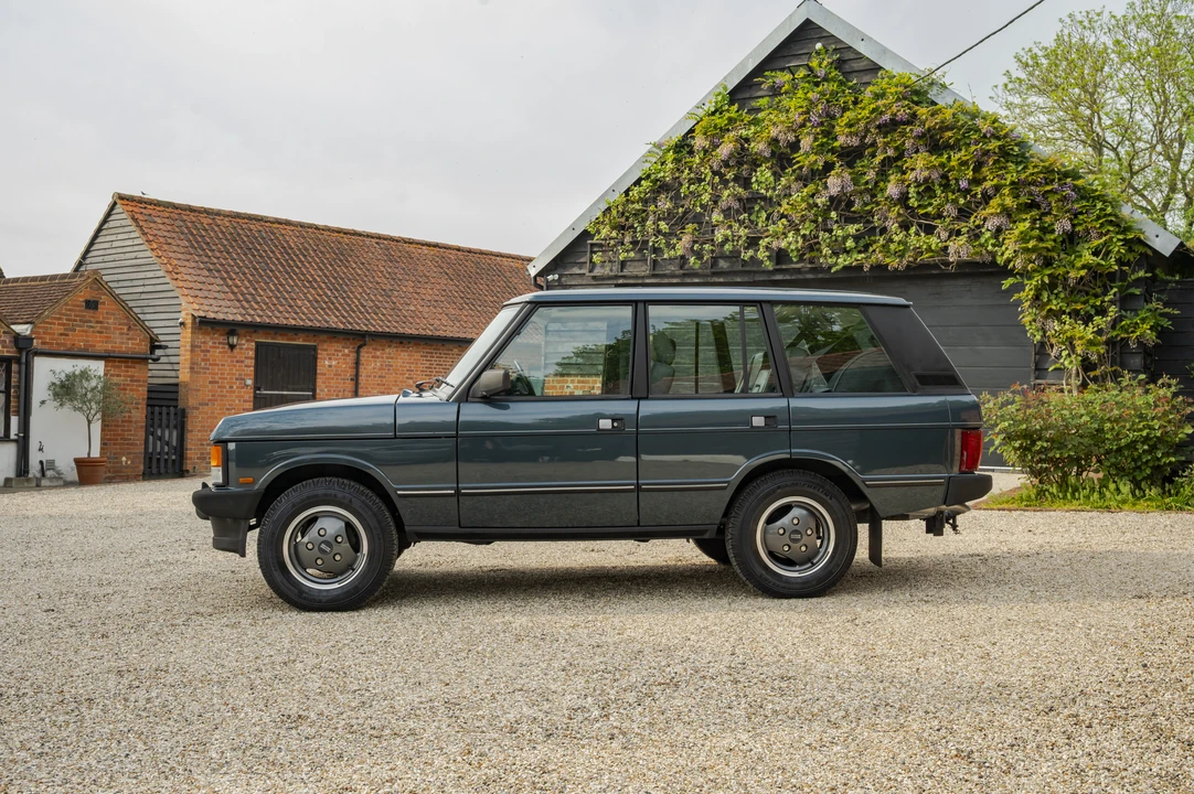 1994 Land Rover Range Rover Classic - Image 12 of 31
