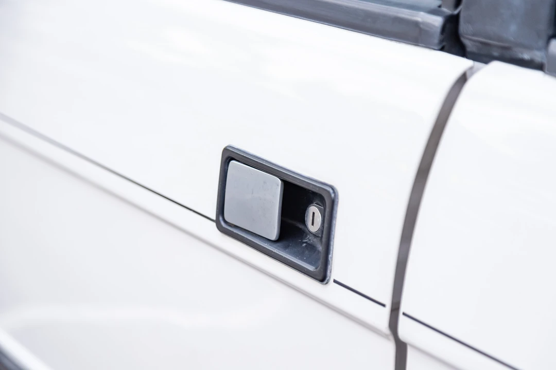 1994 Land Rover Range Rover Classic - Image 25 of 31