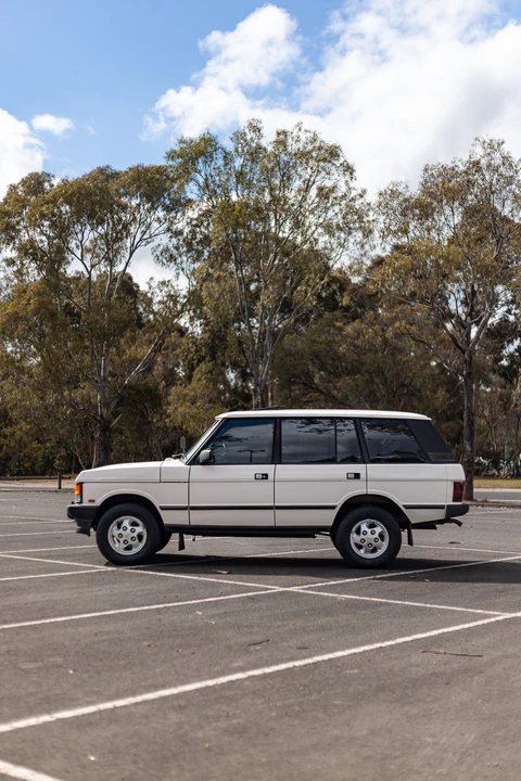 1994 Land Rover Range Rover Classic - Image 11 of 31