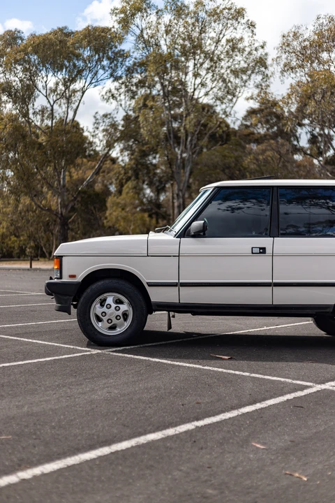 1994 Land Rover Range Rover Classic - Image 12 of 31