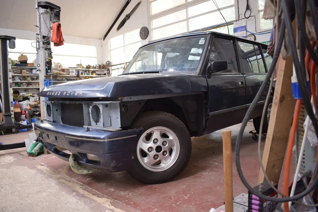 1994 Land Rover Range Rover Classic - Image 3 of 30