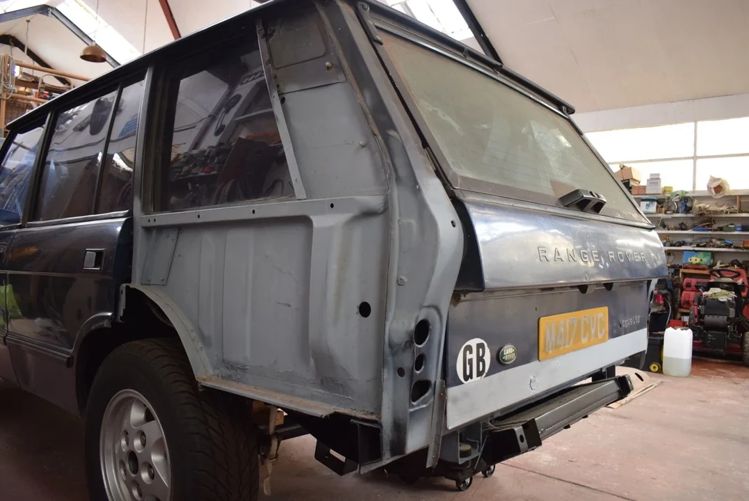 1994 Land Rover Range Rover Classic - Image 10 of 30