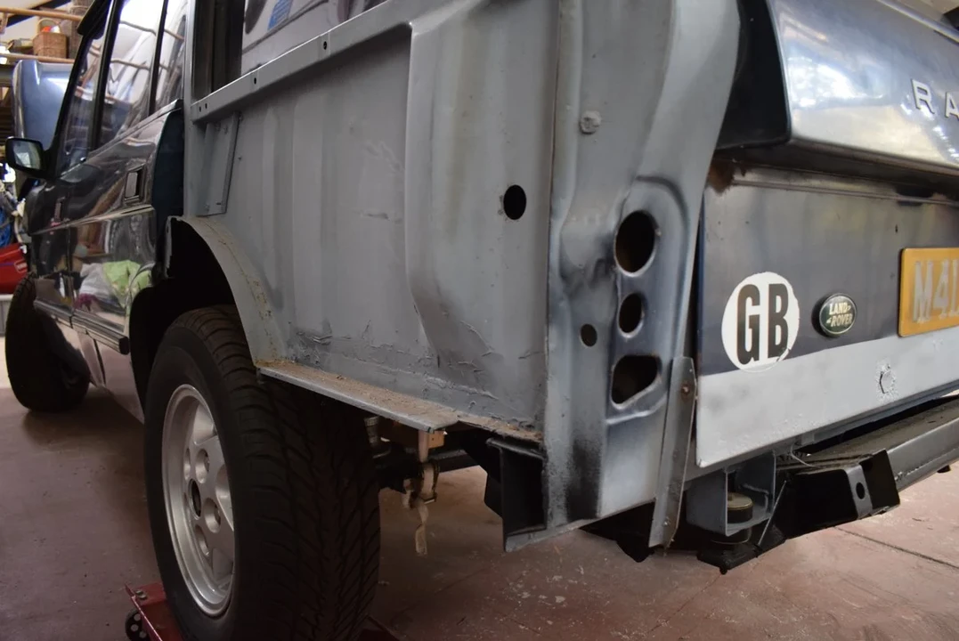 1994 Land Rover Range Rover Classic - Image 11 of 30