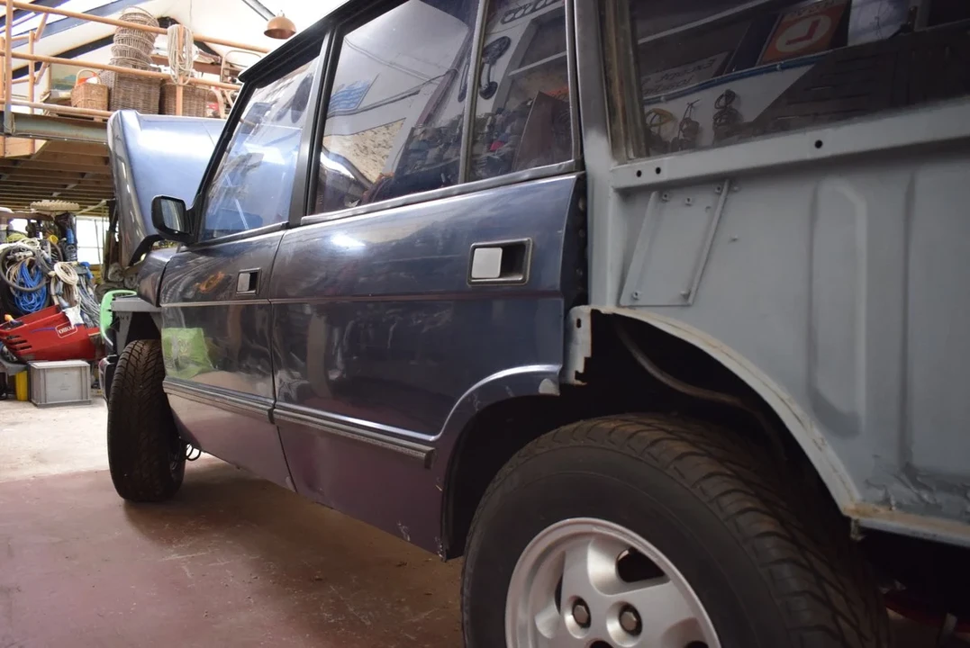 1994 Land Rover Range Rover Classic - Image 12 of 30