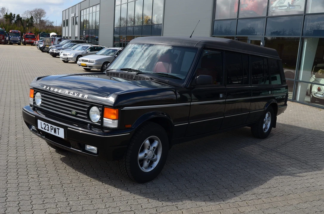 1994 Land Rover Range Rover Classic - Image 13 of 13