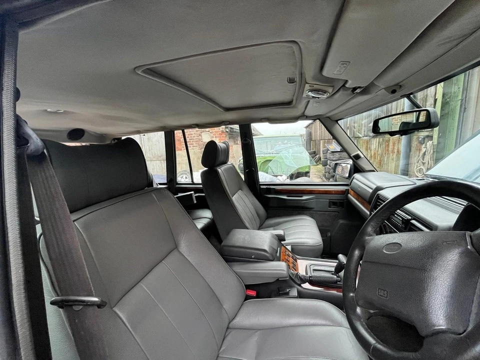 1994 Land Rover Range Rover Classic - Image 25 of 30
