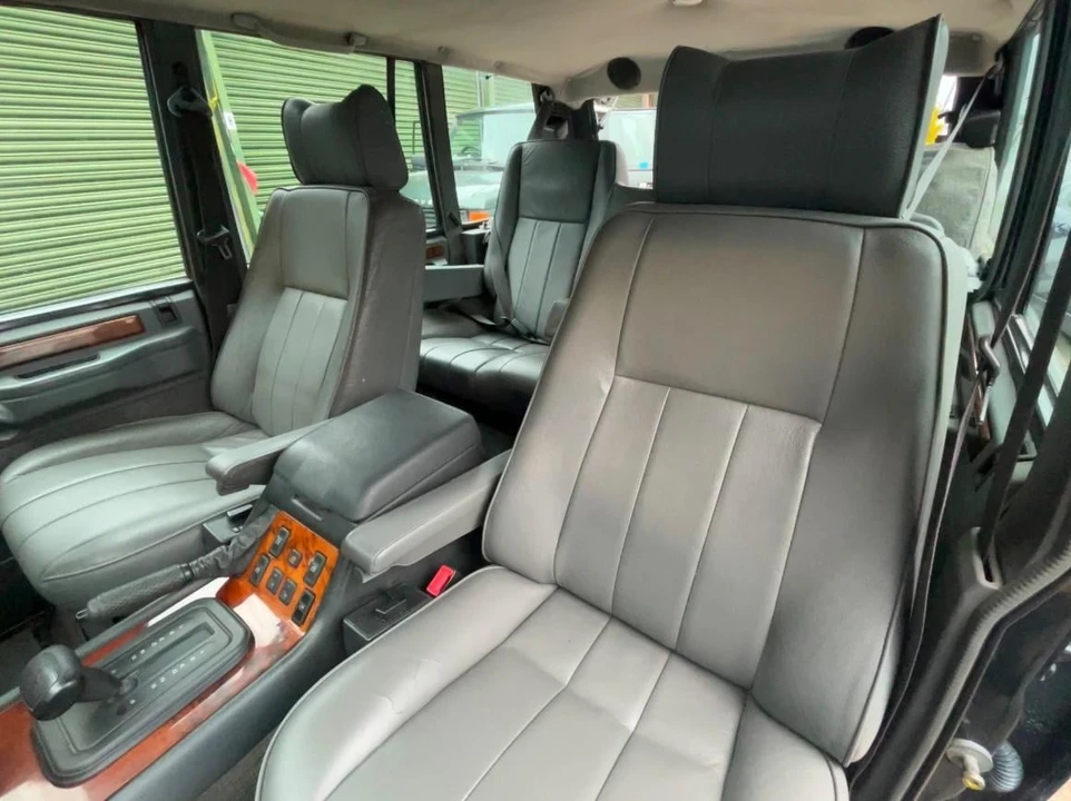1994 Land Rover Range Rover Classic - Image 29 of 30