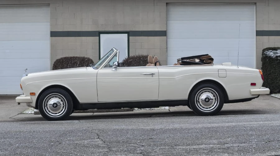 1994 Rolls-Royce Corniche Series IV - Image 2 of 12