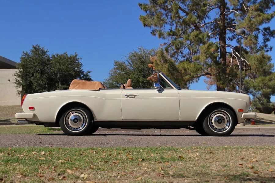 1994 Rolls-Royce Corniche Series IV - Image 2 of 30
