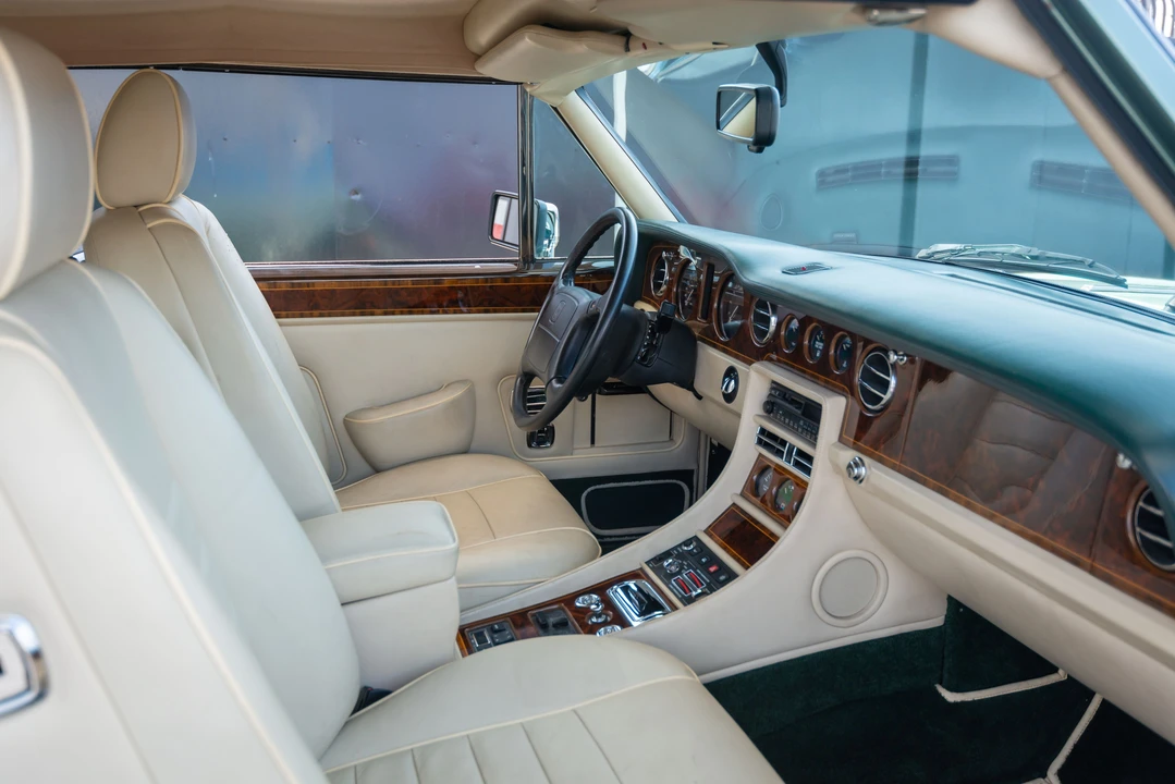 1994 Rolls-Royce Corniche Series IV - Image 28 of 31