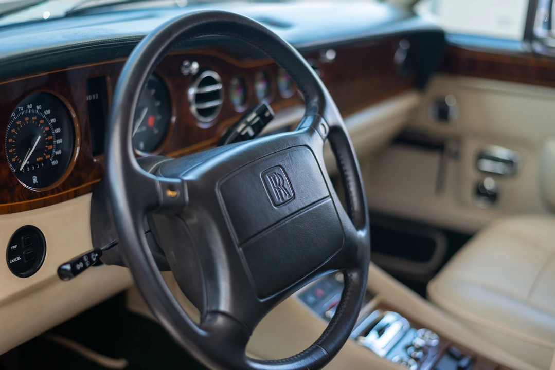 1994 Rolls-Royce Corniche Series IV - Image 22 of 31