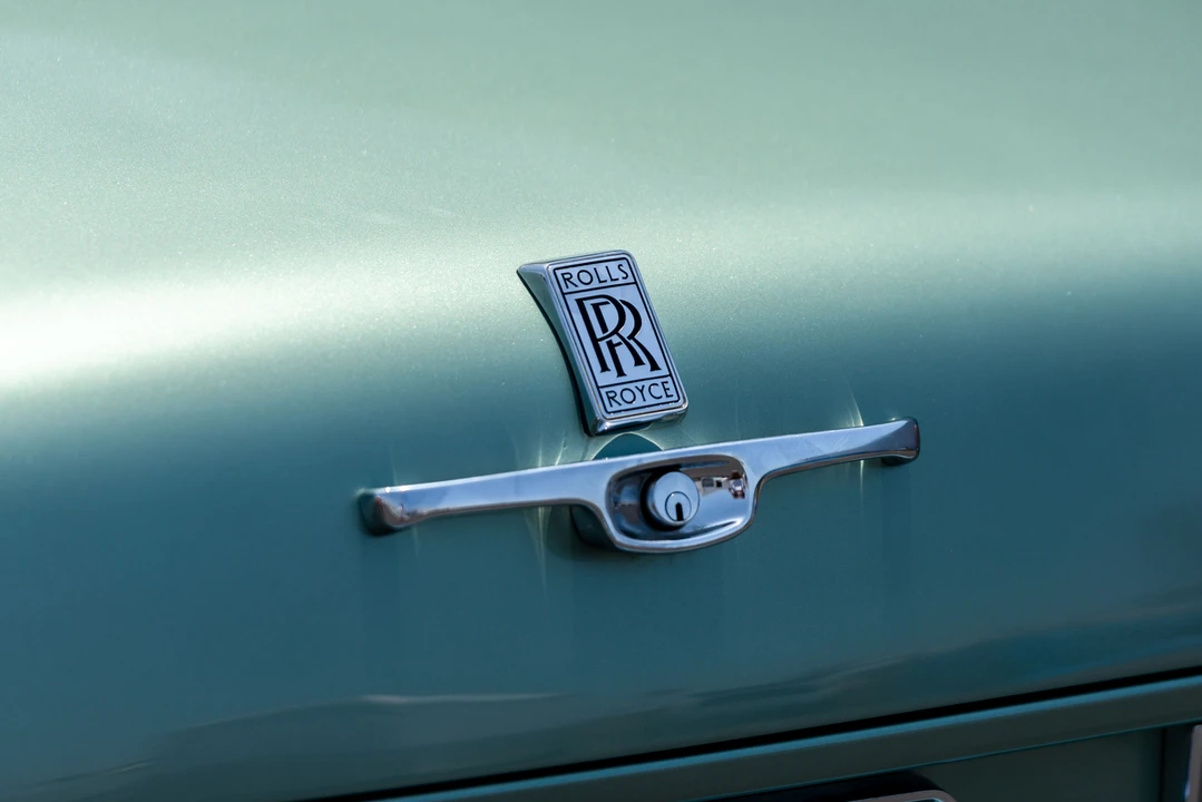 1994 Rolls-Royce Corniche Series IV - Image 14 of 31