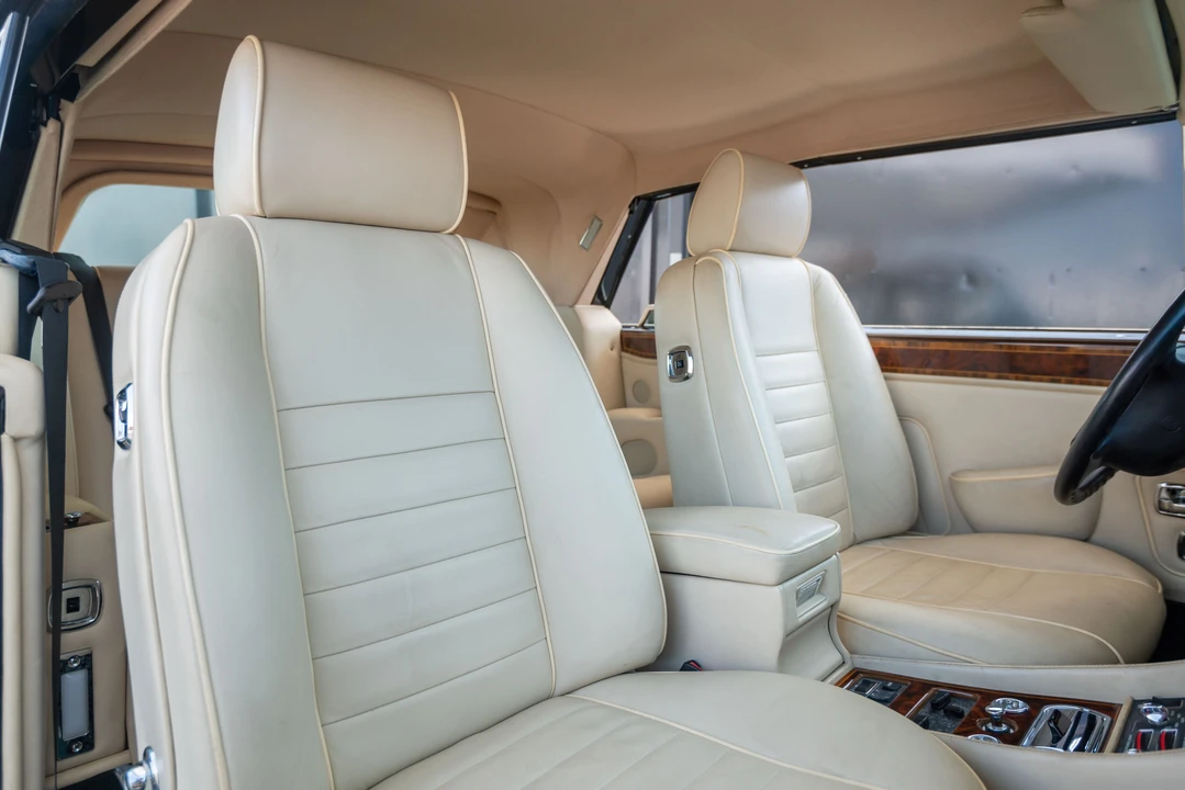 1994 Rolls-Royce Corniche Series IV - Image 27 of 31