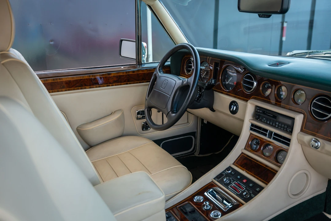 1994 Rolls-Royce Corniche Series IV - Image 29 of 31