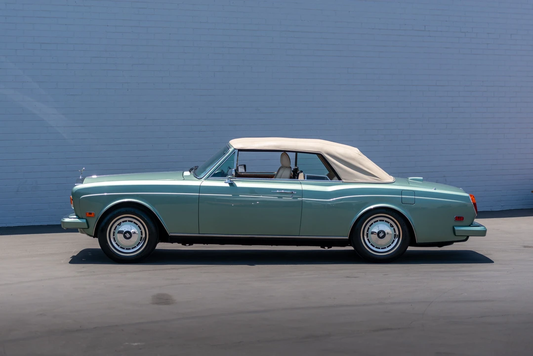 1994 Rolls-Royce Corniche Series IV - Image 3 of 31
