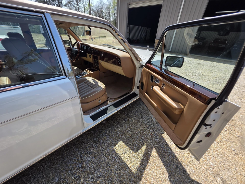 1994 Rolls-Royce Silver Spur & Spirit III - Image 18 of 20