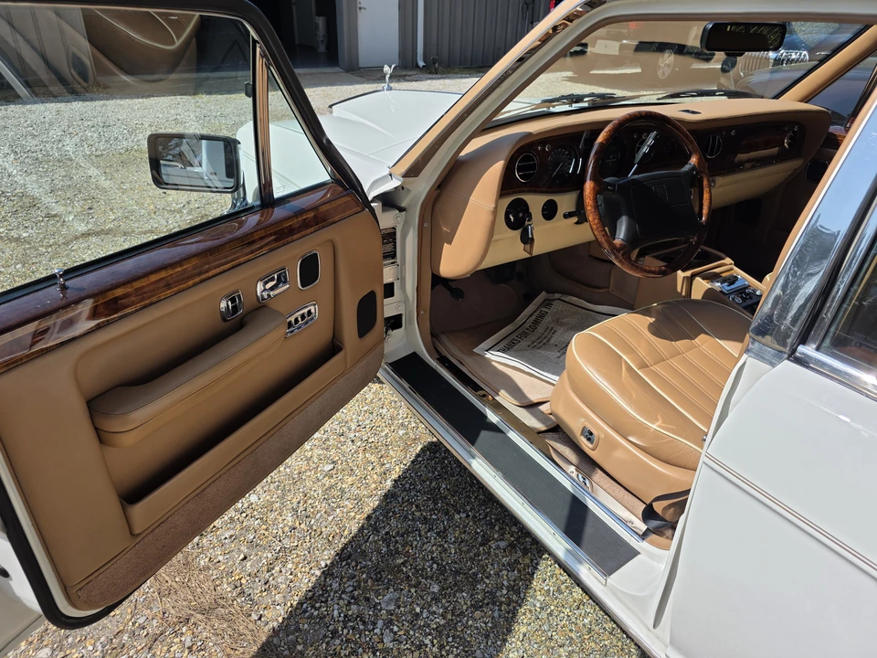1994 Rolls-Royce Silver Spur & Spirit III - Image 6 of 20