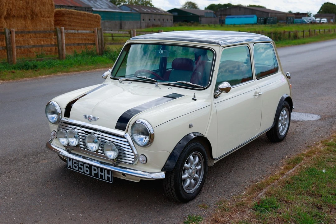 1994 Mini Mini Mark VI - Image 2 of 30