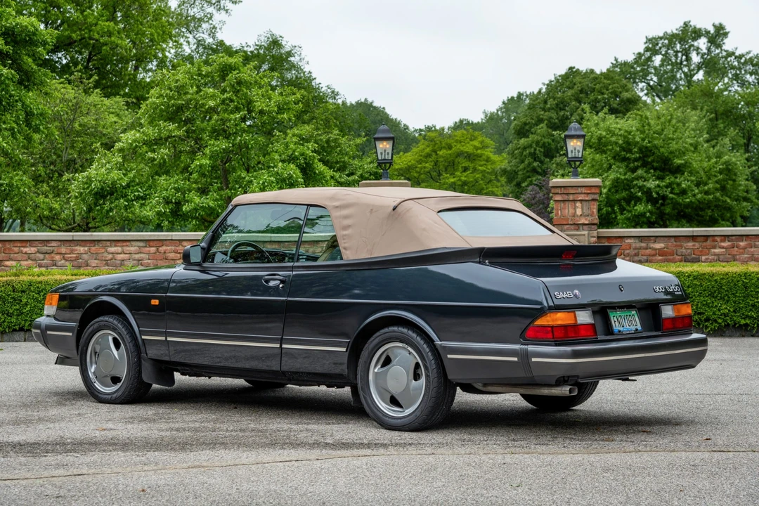 1994 Saab 900 Commemorative Edition 1st Gen - Image 22 of 31