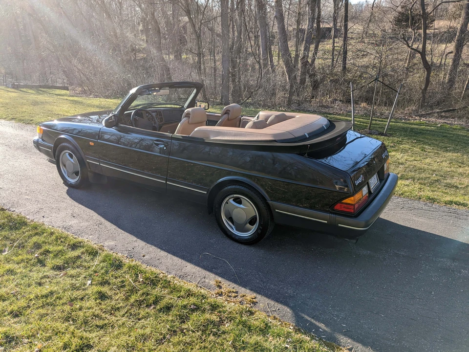 1994 Saab 900 Commemorative Edition 1st Gen - Image 13 of 31