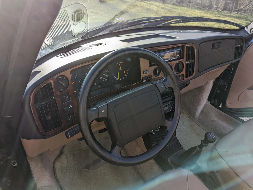 1994 Saab 900 Commemorative Edition 1st Gen - Image 31 of 31